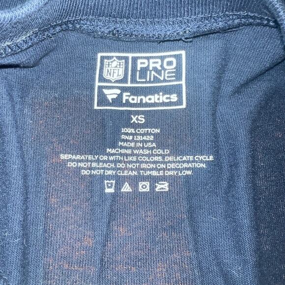 Fantastic NFL Denver Broncos Pro line women’s blue sweater - Picture 8 of 8